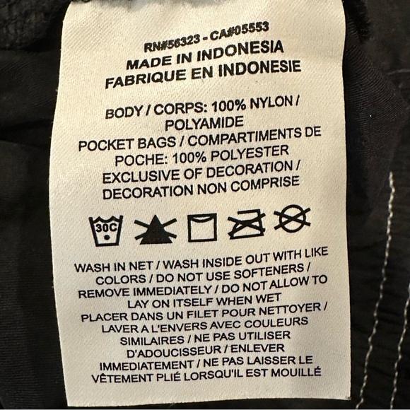 Nike Women's Swoosh Woven Easy Shorts Black Size XS DM6752-010 - Picture 8 of 9